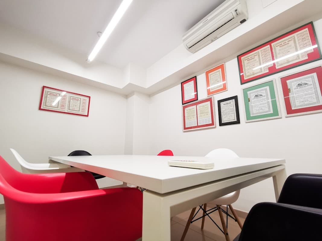 Centro De Negocios Ofalia 22