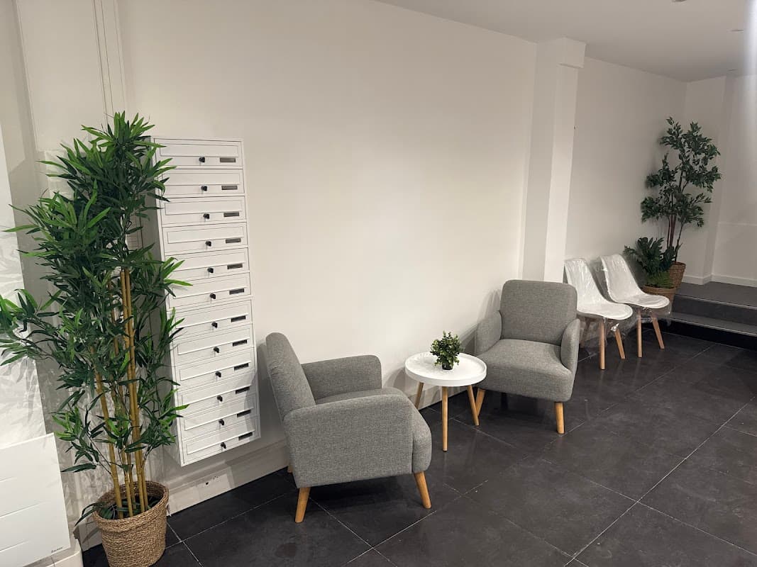 PradoDesk