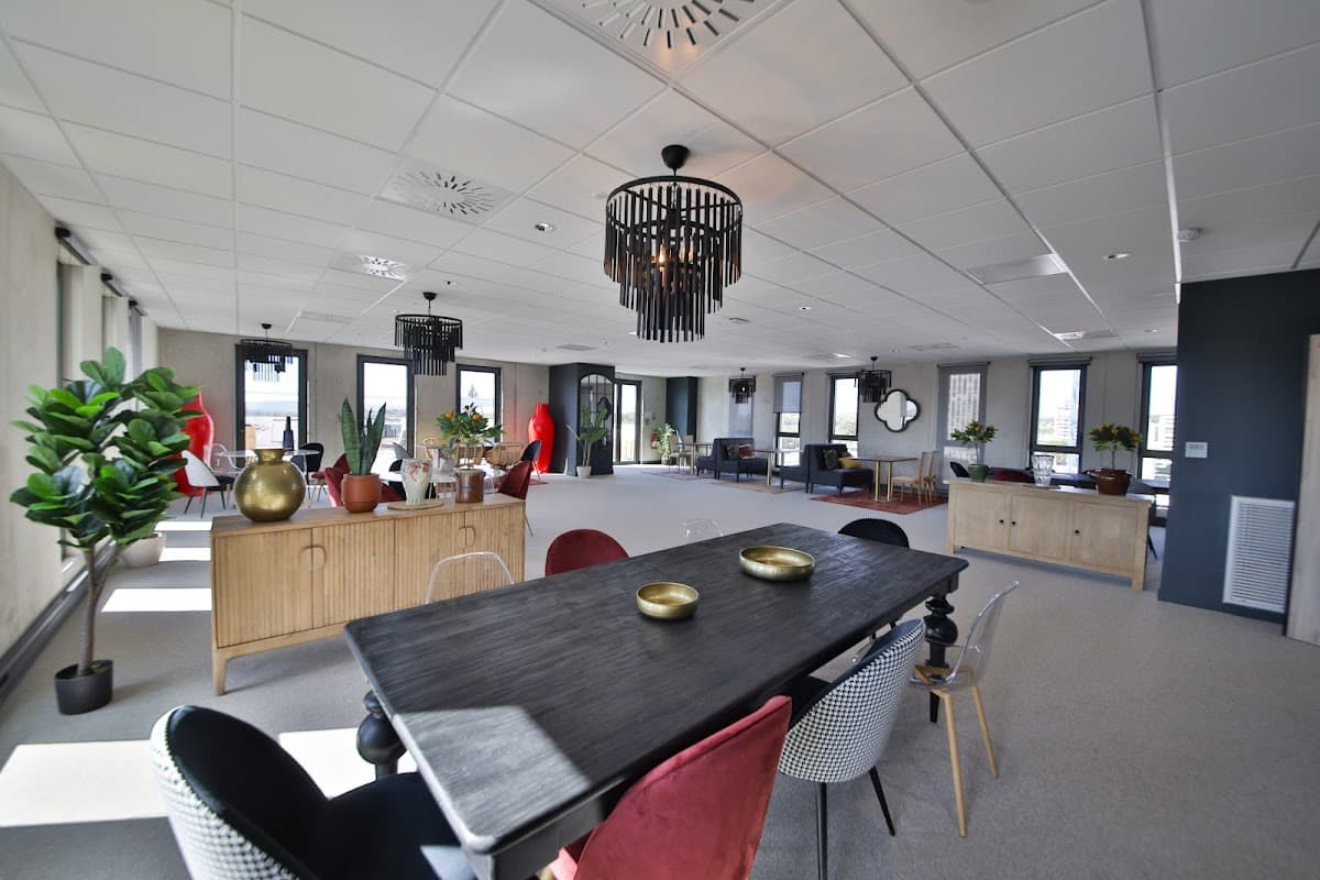 Bureaux & Co - Le César Pierresvives