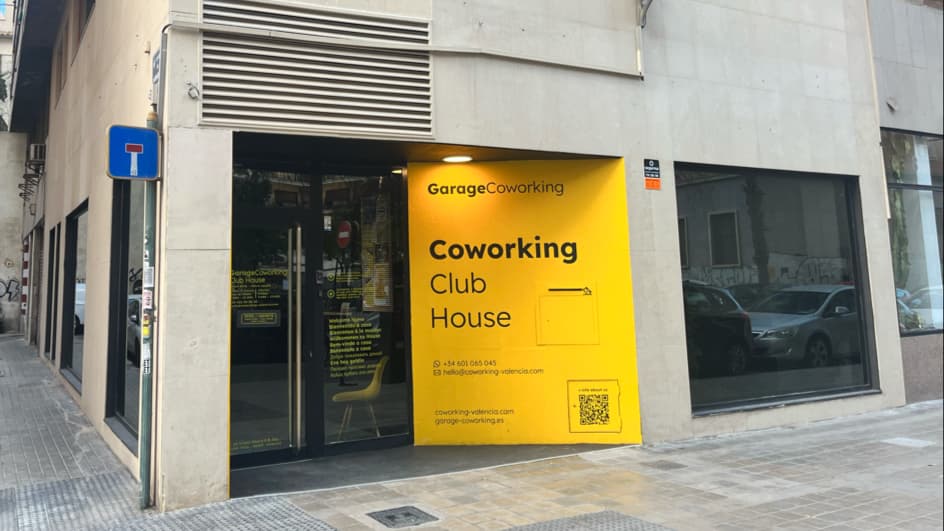 Garage Coworking Valencia Plaza Vicente Iborra