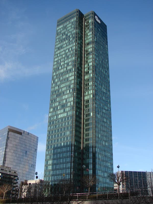 Regus (IWG) - Regus - Tour CB21