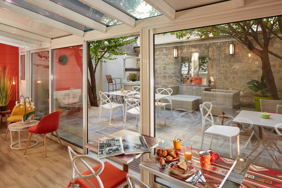 ALPHA COWORKING