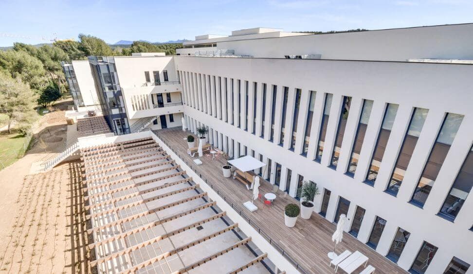 Newton Offices Golf des Milles